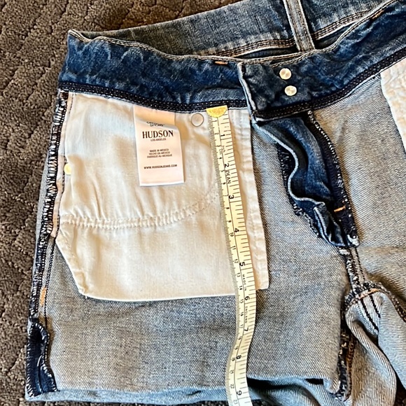 Hudson Croxley Cuffed Mid Rise Denim Shorts Women's Size 27 in Reaction Color - Picture 11 of 15